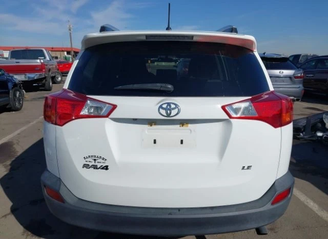 Toyota Rav4 LE, снимка 3 - Автомобили и джипове - 49292161