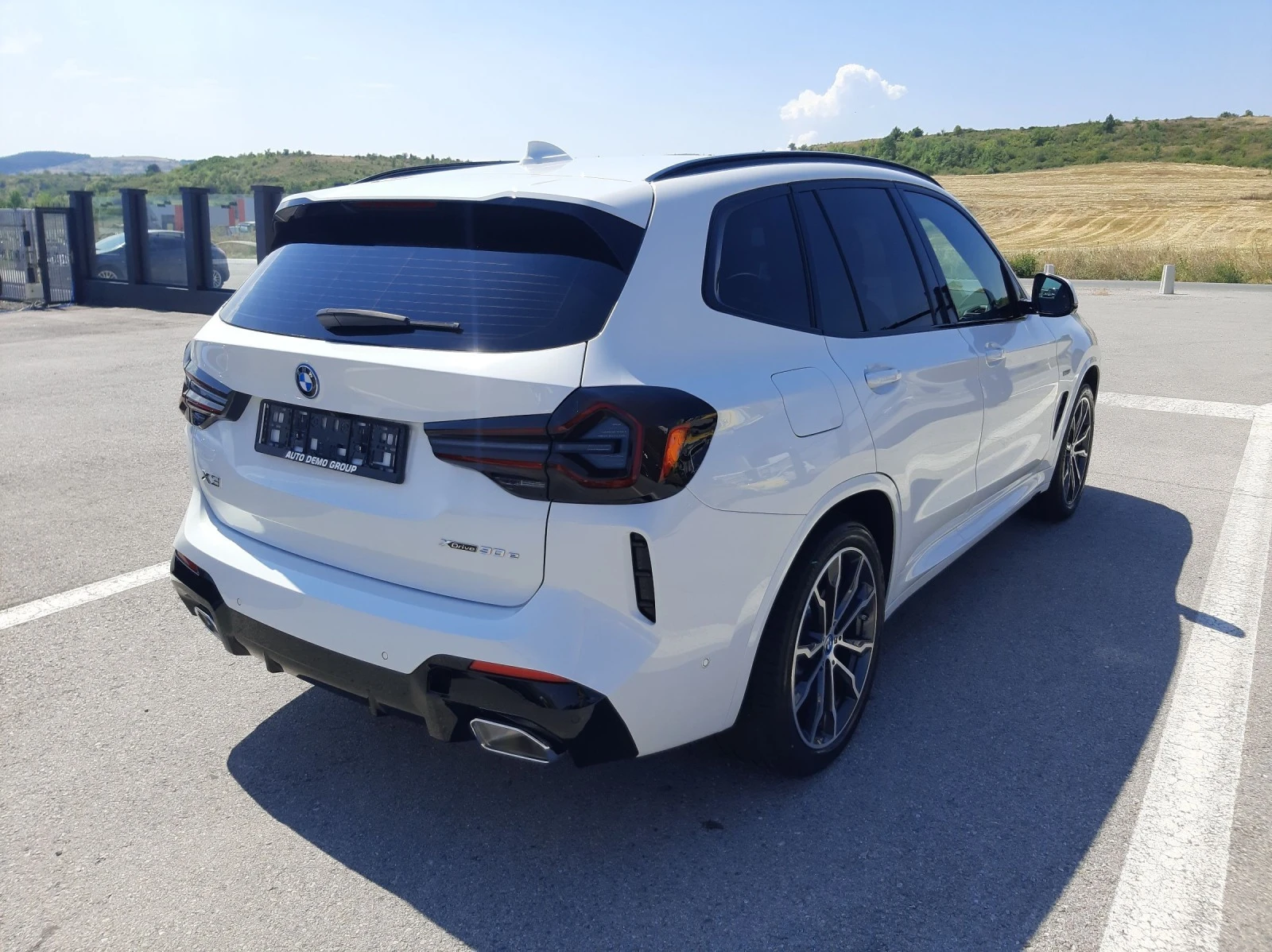 BMW X3 Electrified by i* M-Sport* HUD* Keyless*  - изображение 4