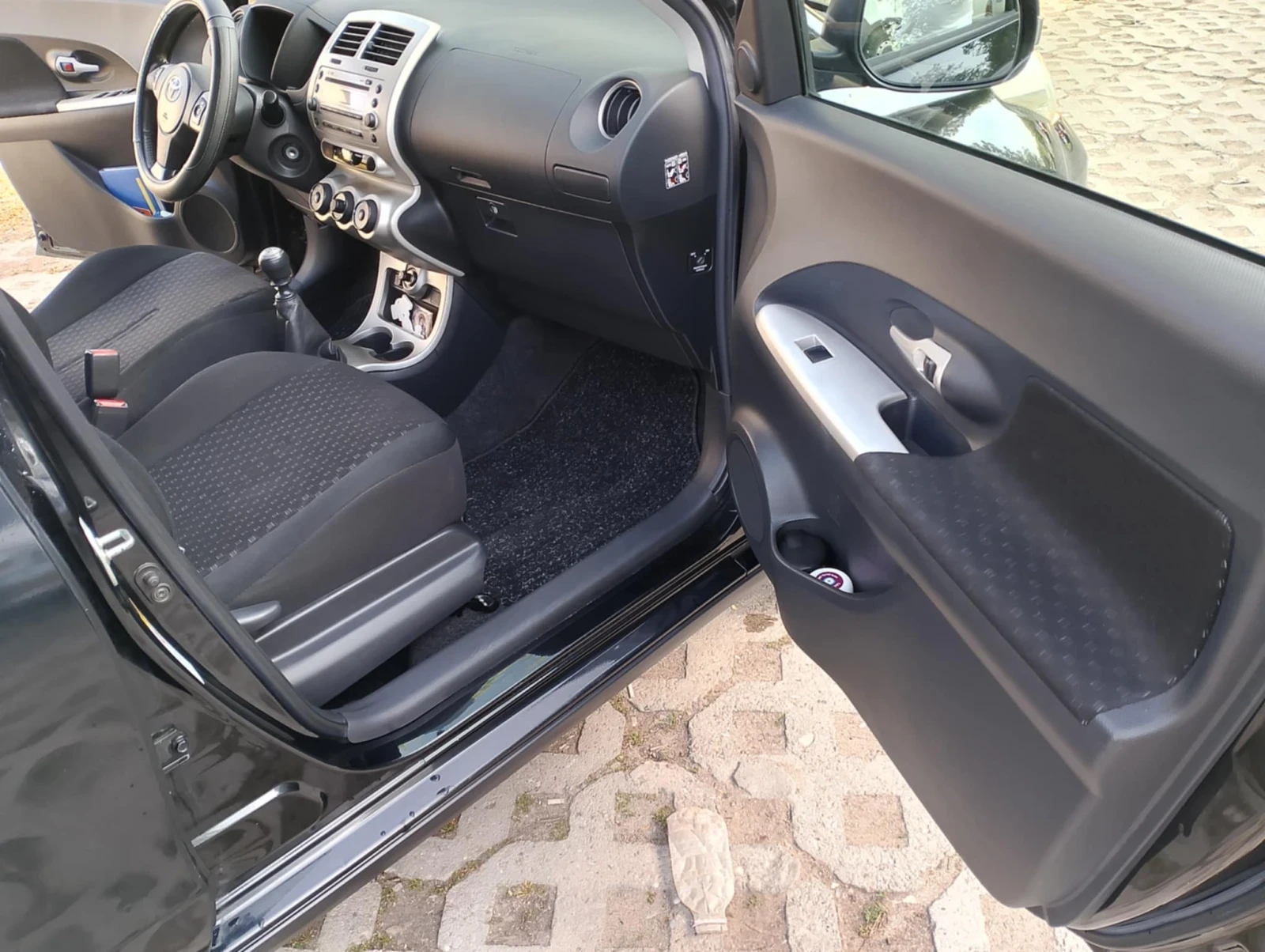 Toyota Urban Cruiser  - изображение 5