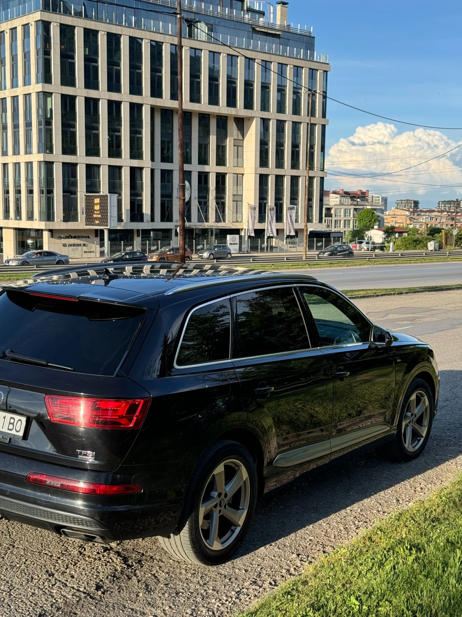 Audi Q7 S Line - изображение 4