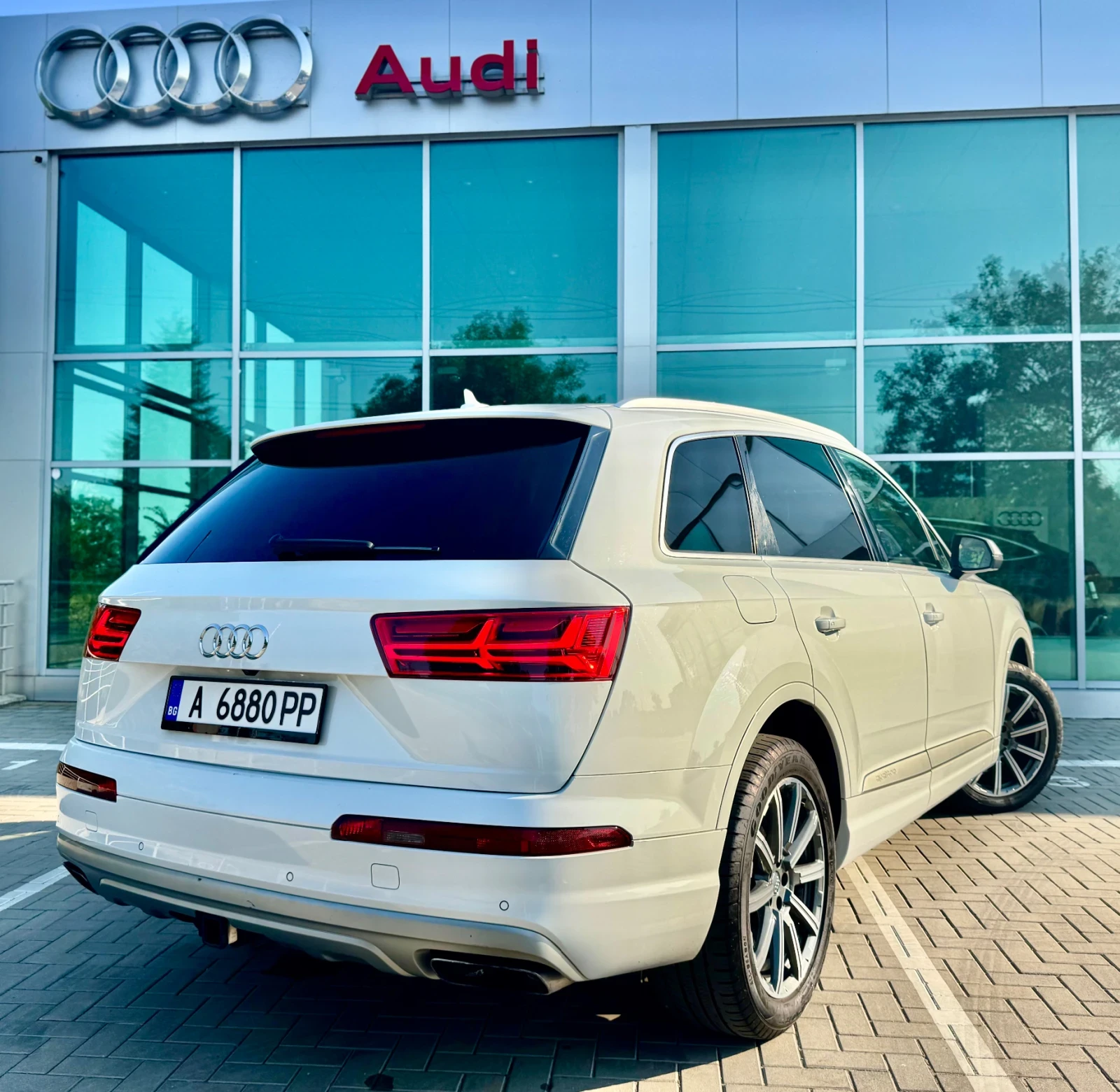 Audi Q7 SQ7* ТОП ! 3.0T* 333kc* 6+ 1 места*  - изображение 2