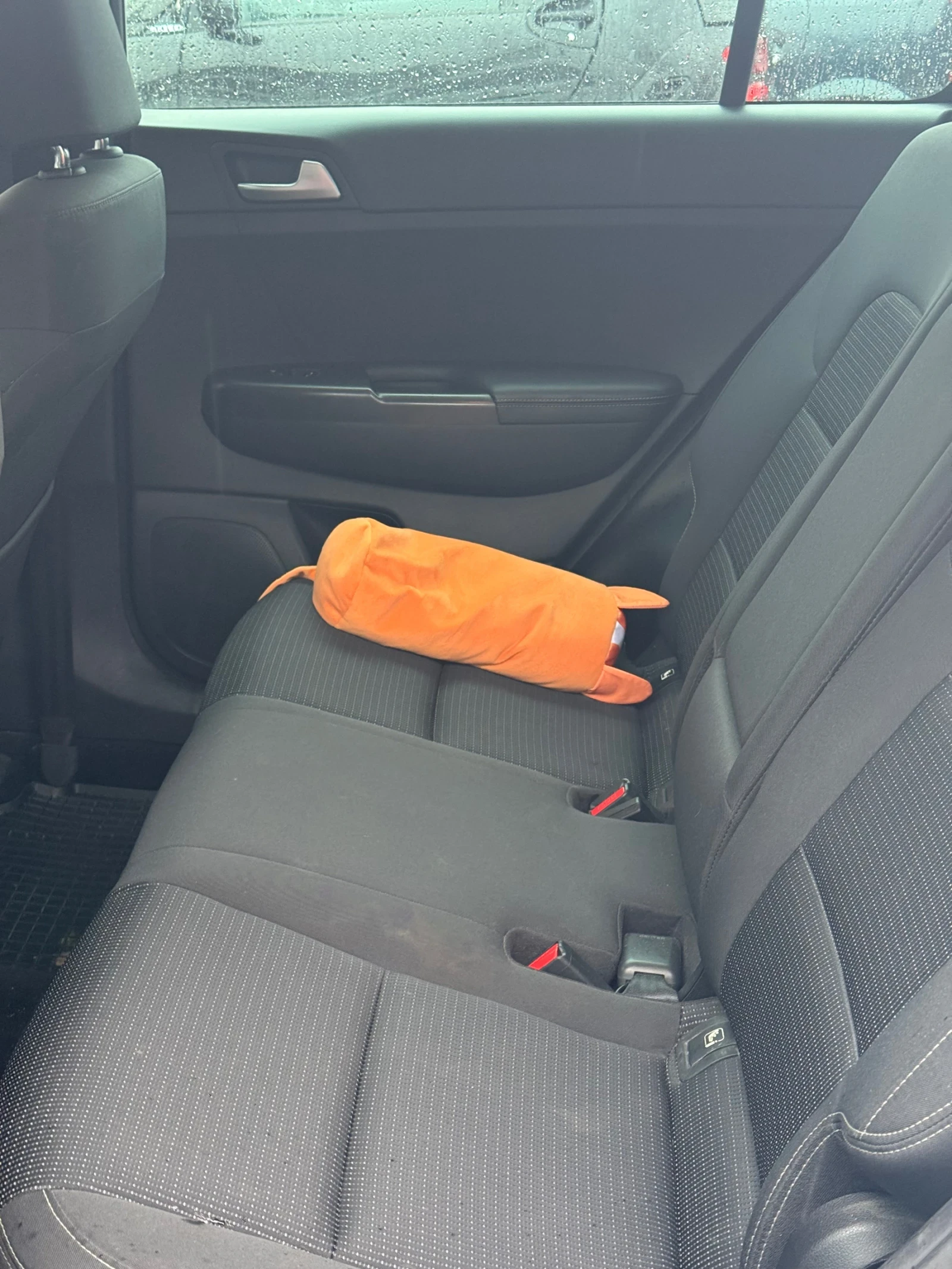 Kia Sportage 2.0 CRDI 4�4 | Mobile.bg � ����������� 11