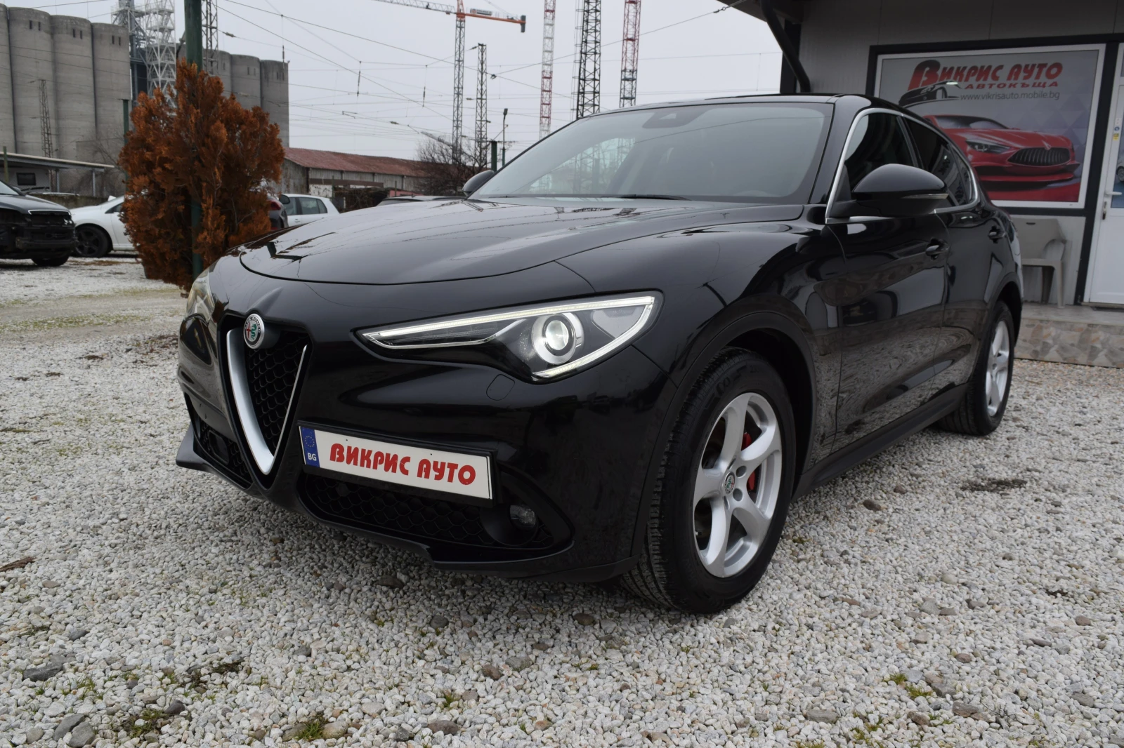 Alfa Romeo Stelvio 2.2D* 180kc* Euro6B* Keyless* Нави* Камера - изображение 3