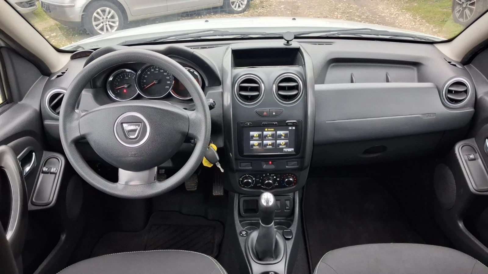 Dacia Duster 1.6i - LPG - NAVI | Mobile.bg � ����������� 9