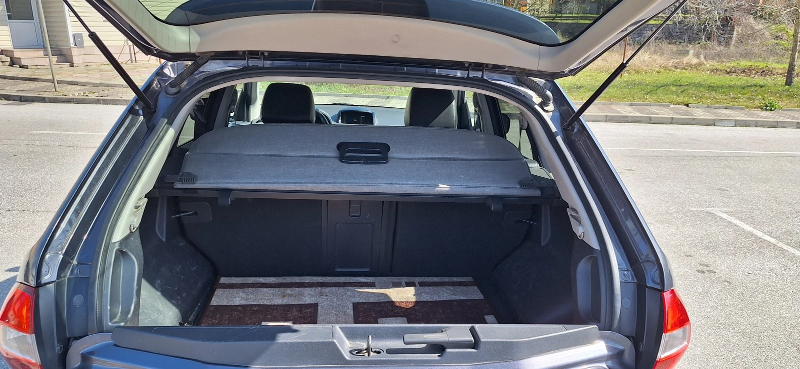 Renault Koleos  2.0DCI* 4х4* Подгрев* Кожа* Навигация* , снимка 16 - Автомобили и джипове - 53837288