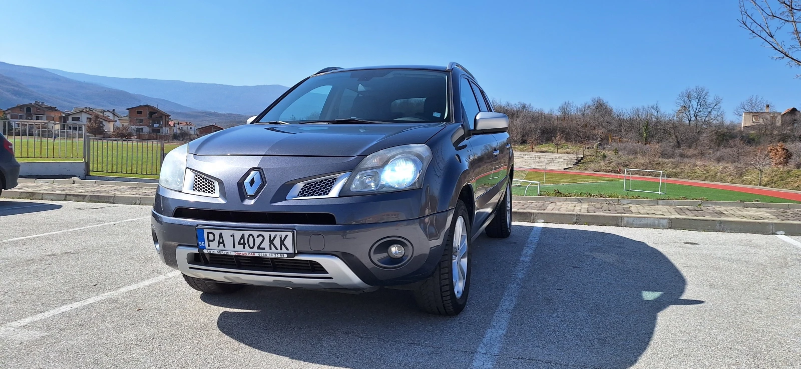 Renault Koleos  2.0DCI* 4х4* Подгрев* Кожа* Навигация* , снимка 3 - Автомобили и джипове - 53837288