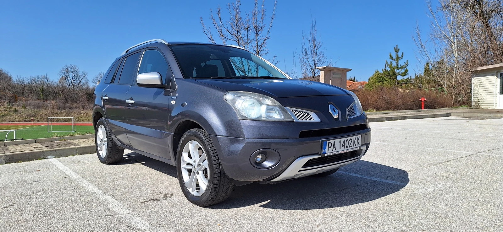 Renault Koleos  2.0DCI* 4х4* Подгрев* Кожа* Навигация* , снимка 2 - Автомобили и джипове - 53837288