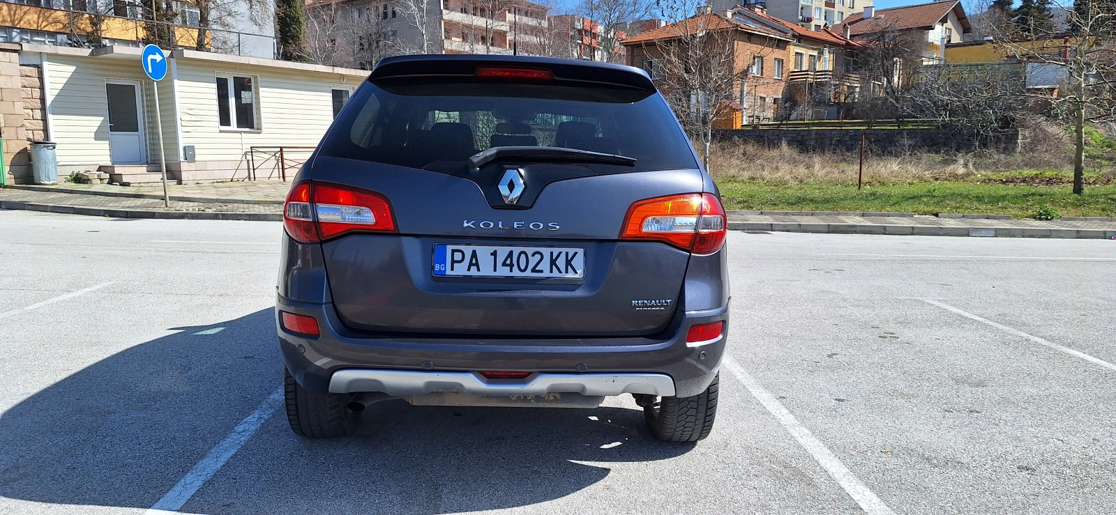 Renault Koleos  2.0DCI* 4х4* Подгрев* Кожа* Навигация* , снимка 7 - Автомобили и джипове - 53837288