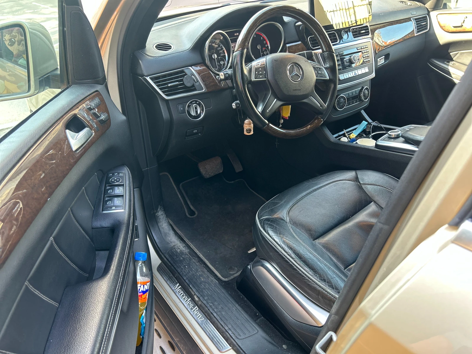 Mercedes-Benz GL 350, снимка 8 - Автомобили и джипове - 53878296