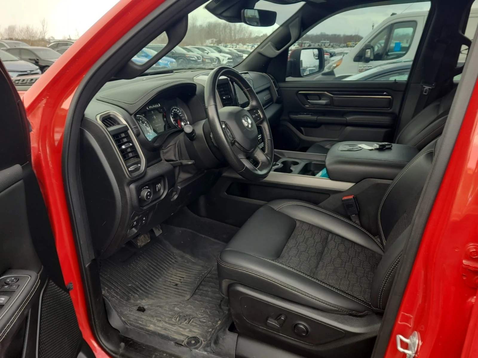 Dodge RAM 1500 5.7L 8cyl 4WD, снимка 5 - Автомобили и джипове - 53914266