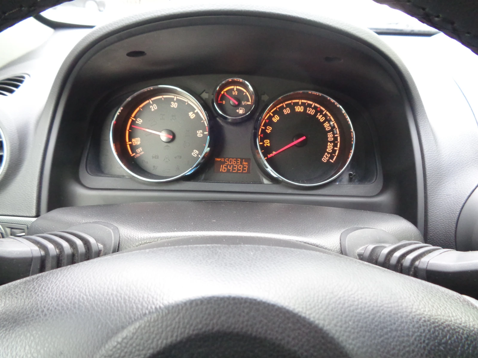 Opel Antara 2.2CDTI-4x4-KOJA-BARTER-LIZING, снимка 16 - Автомобили и джипове - 53927481