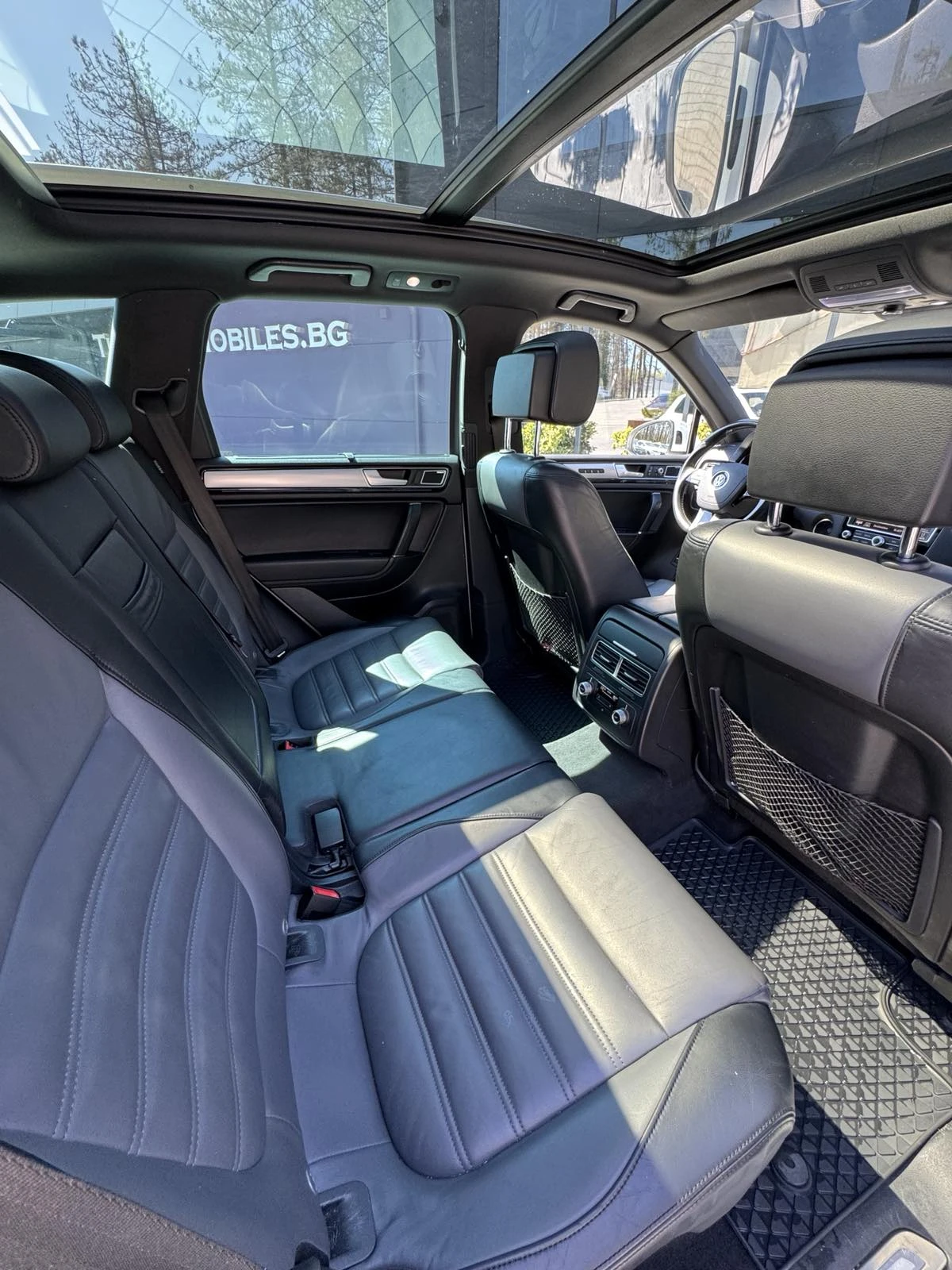 VW Touareg, снимка 11 - Автомобили и джипове - 54112111