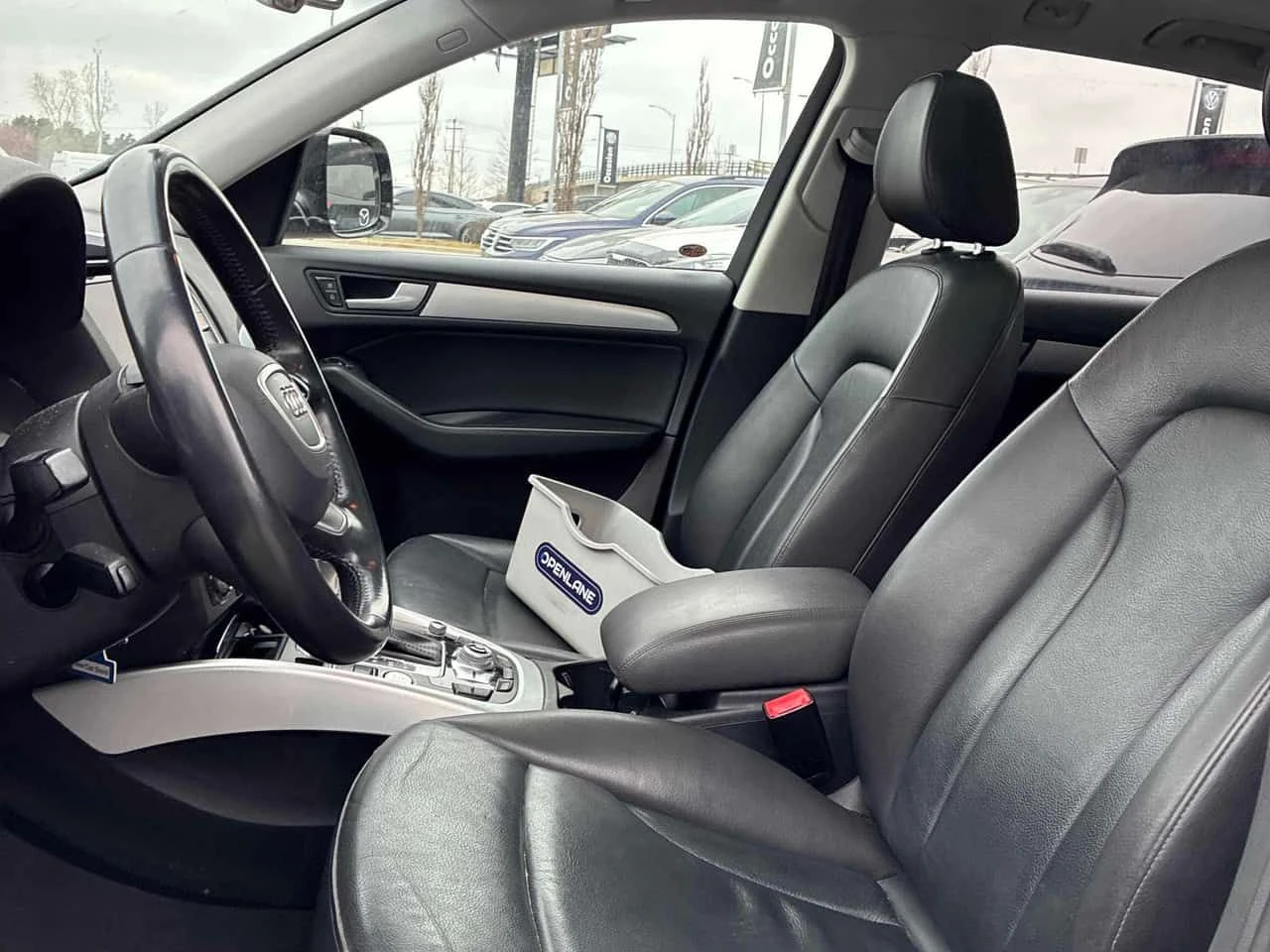 Audi Q5 * 2.0T Progressiv * CARFAX * ЦЕНА ДО БГ, снимка 12 - Автомобили и джипове - 54385067