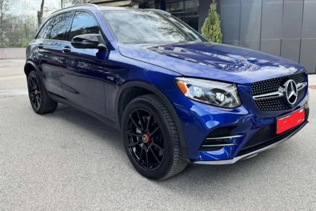 Mercedes-Benz GLC 43 AMG PANO BURMESTER CARBON TOP