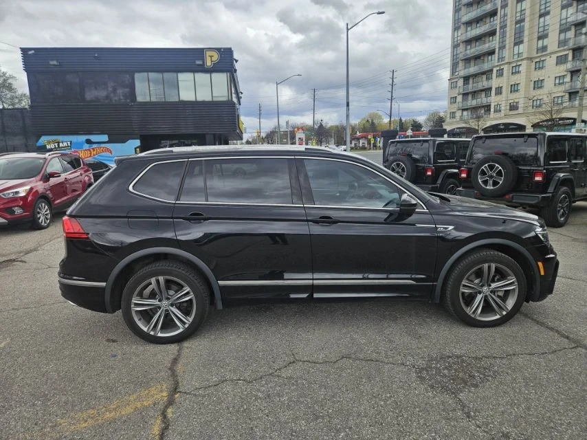 VW Tiguan Highline* R-Line* Back cam* Pano* Fender* Обдух, снимка 4 - Автомобили и джипове - 55280659