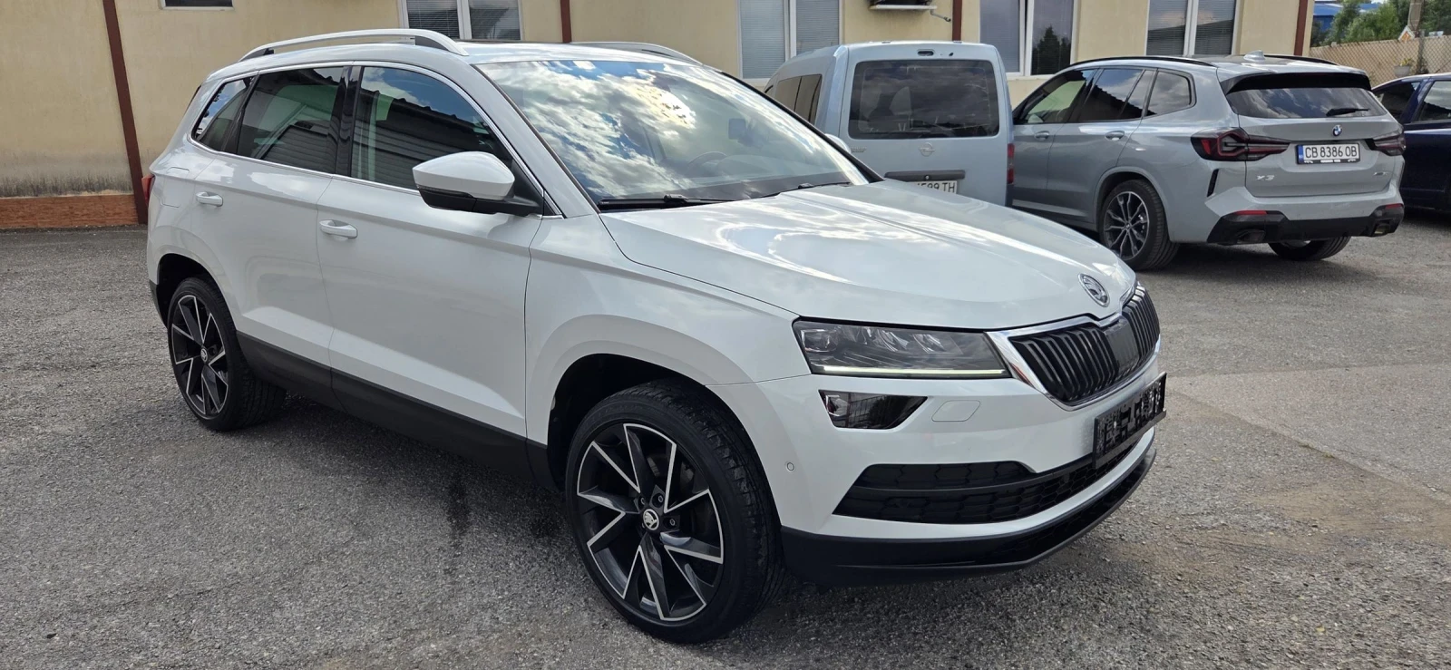 Skoda Karoq 1.5TSI Sport/150кс/DSG/Euro6/Панорама/, снимка 4 - Автомобили и джипове - 55431489