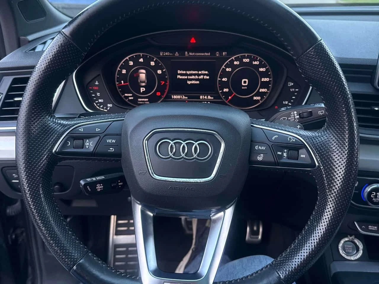 Audi Q5 Technik | CARFAX | АВТОКРЕДИТ БЕЗ ПЪРВОНАЧАЛНА , снимка 14 - Автомобили и джипове - 55439361