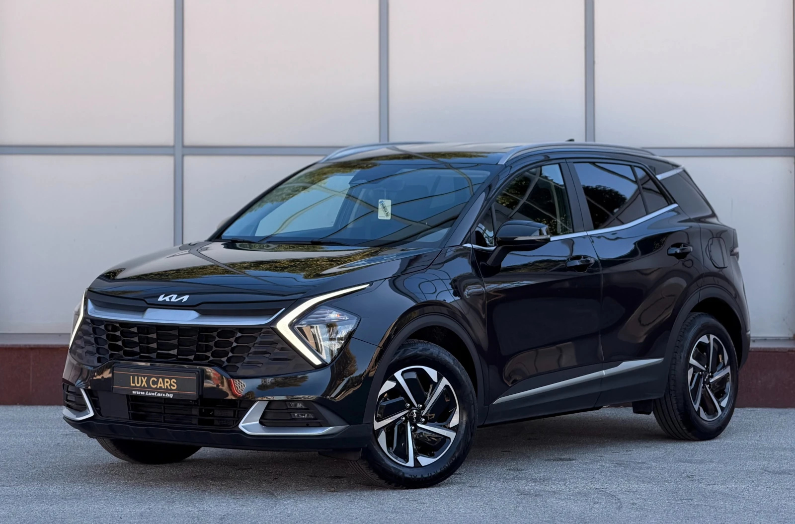 Kia Sportage - 1.6 T-GDi - Hybrid - 230к.с. - Navi - LED -, снимка 5 - Автомобили и джипове - 55972867