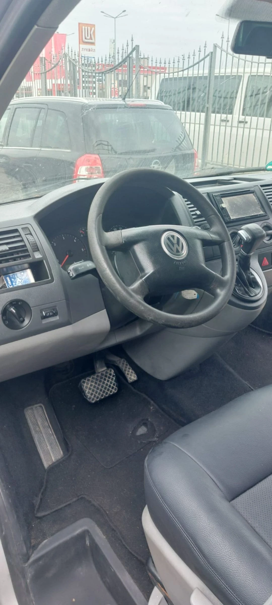 VW Transporter 2.5 TDi Avtomatic  - изображение 8