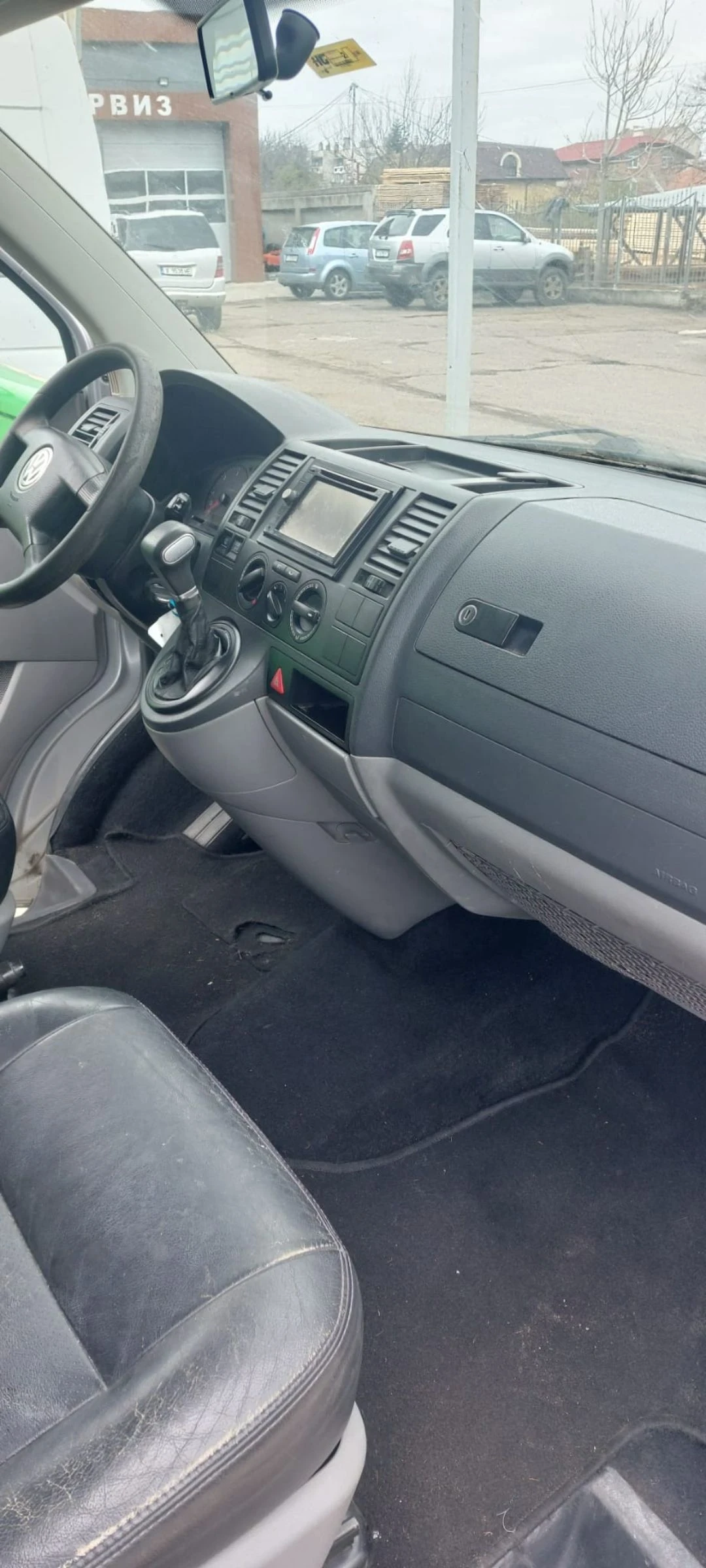 VW Transporter 2.5 TDi Avtomatic  - изображение 2