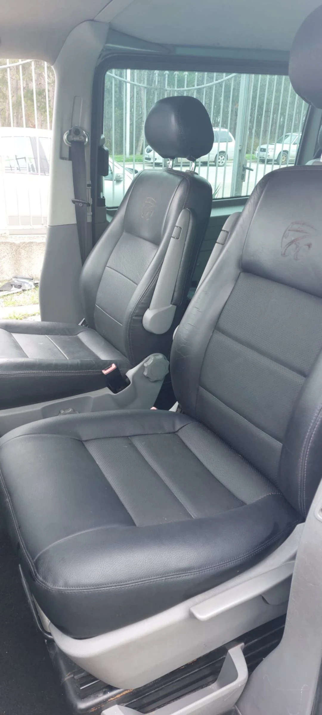 VW Transporter 2.5 TDi Avtomatic  - изображение 9