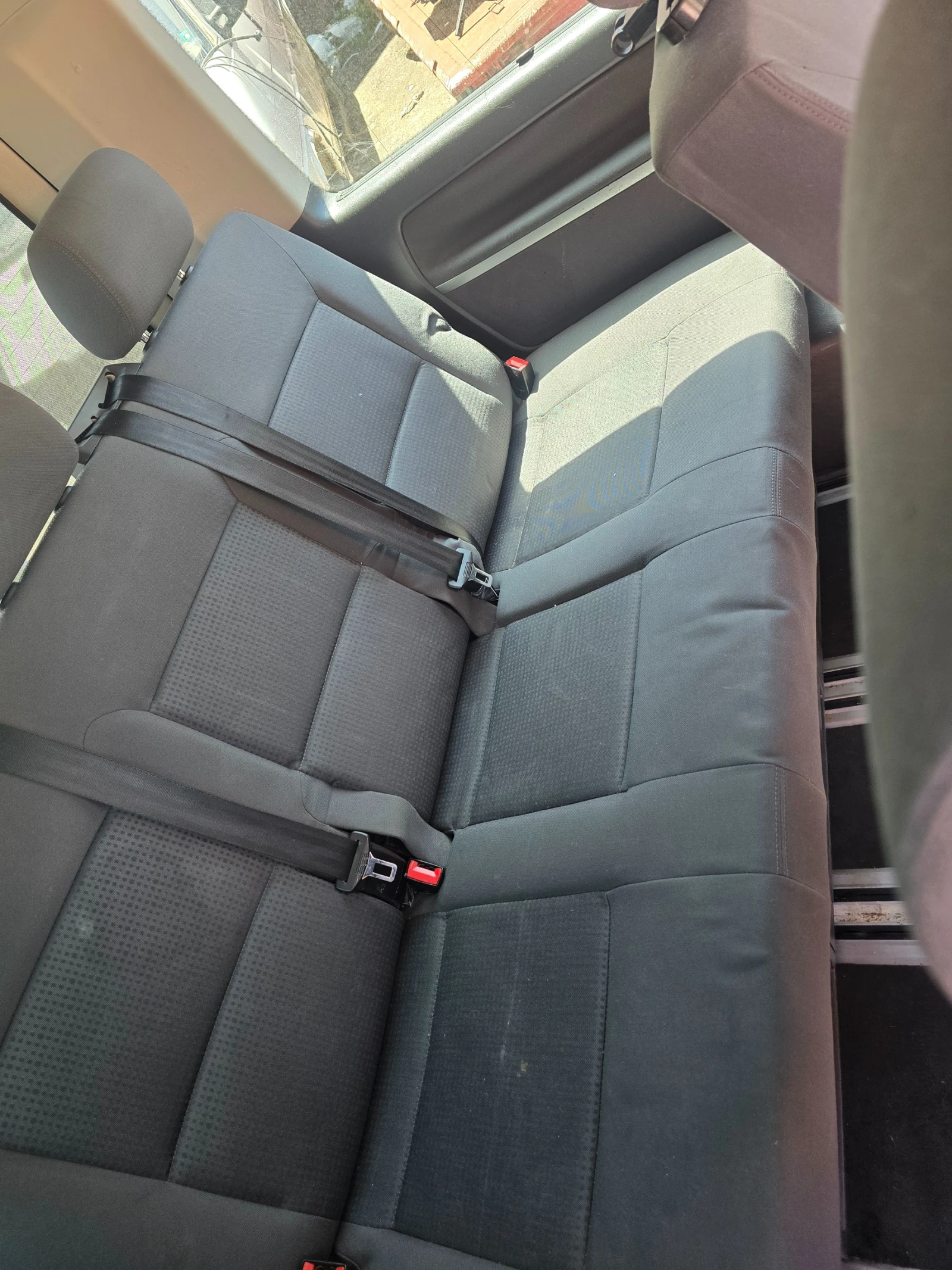 VW Multivan 2.5 TDI AXE, снимка 7 - Бусове и автобуси - 55088212