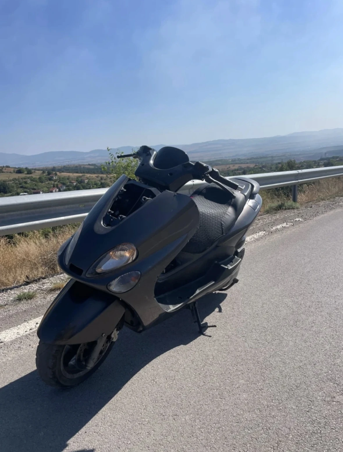 Yamaha Majesty Спортно гърне - изображение 3