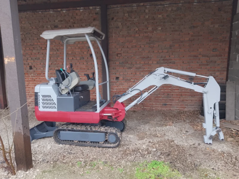 Багер Takeuchi, снимка 6 - Индустриална техника - 53383336