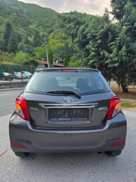 Toyota Yaris 1.4 D-4D НАВИ/Камера/Климатроник/ЕВРО5, снимка 6