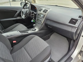 Toyota Avensis 2.0  АВТОМАТИК , снимка 11