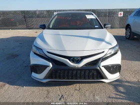 Toyota Camry 3.5L V-6 DI, DOHC, VVT, 301HP Front Wheel Drive, снимка 4