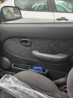 Hyundai Accent - 900 € / 1760.25 лв. - 29863504 10