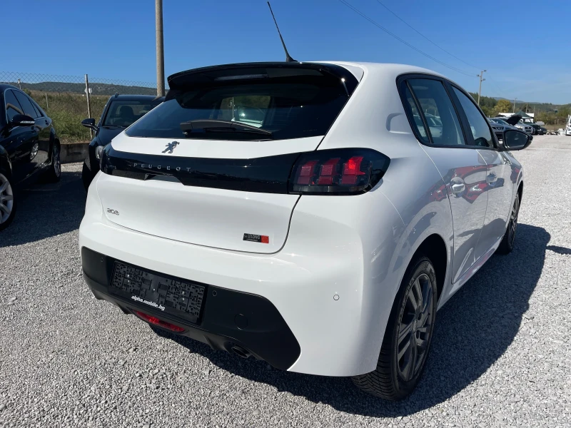 Peugeot 208 1.5 Diesel, снимка 4 - Автомобили и джипове - 47385275