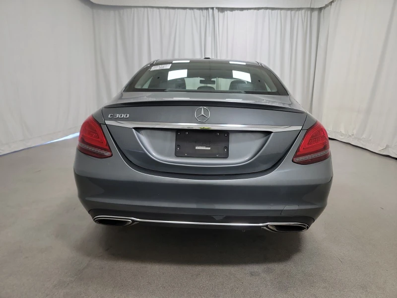 Mercedes-Benz C 300 Full LED* Facelift* Подгрев* Пано* Мъртва зона* , снимка 5 - Автомобили и джипове - 49530015