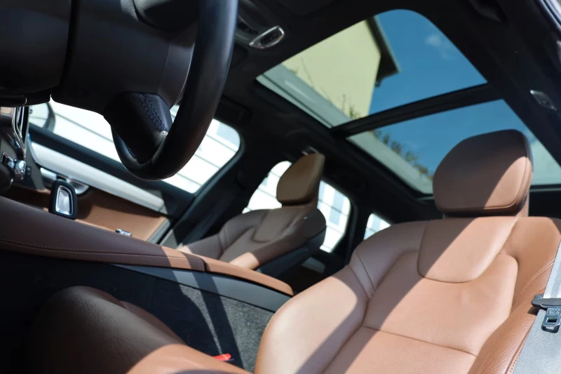 Volvo V90 T6/INSCRIPTION/341HP/PANO/NAVI/CAM/LED/KLESS/312g, снимка 15 - Автомобили и джипове - 51688337