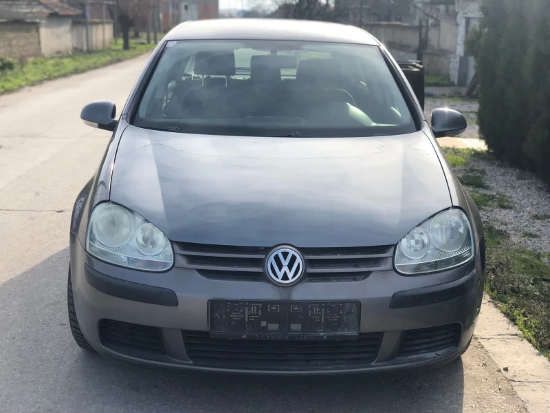VW Golf 1.9/105tdi, снимка 4 - Автомобили и джипове - 52922580