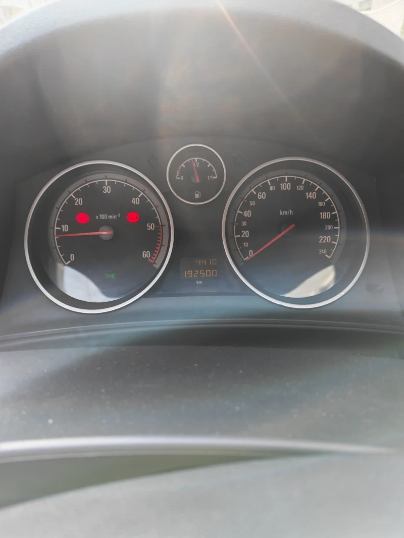 Opel Astra, снимка 5 - Автомобили и джипове - 53087335