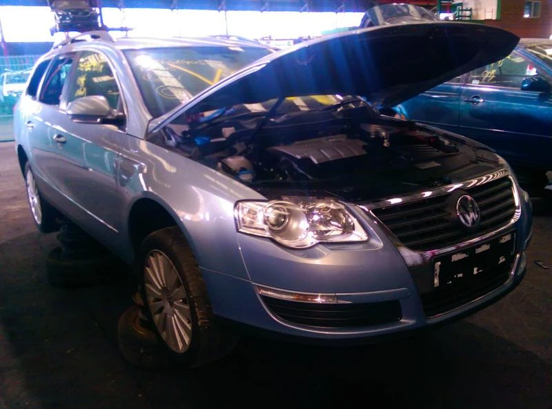 VW Passat 2.0 TDI R-line DSG, снимка 7 - Автомобили и джипове - 12790861