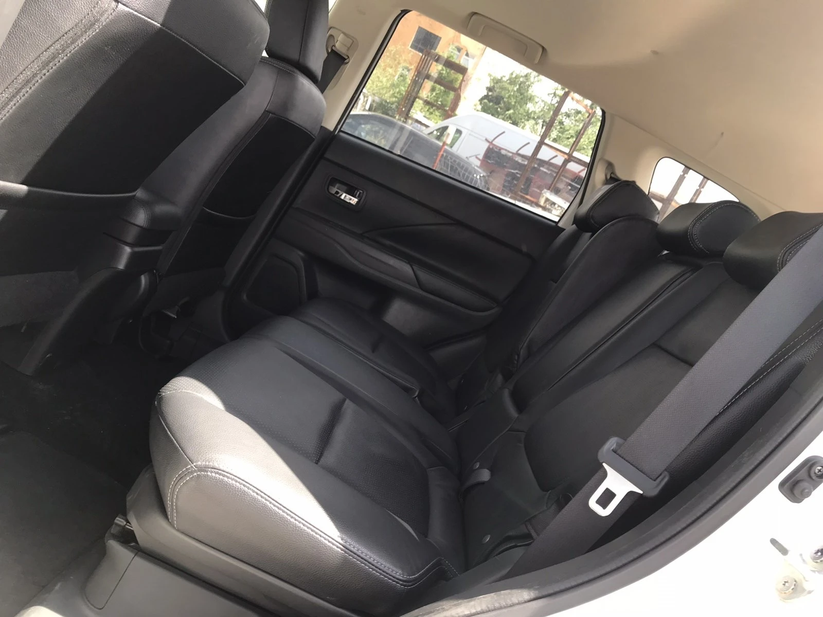 Mitsubishi Outlander 2.2did 150ps 119000 км автомат кожа | Mobile.bg — изображение 13