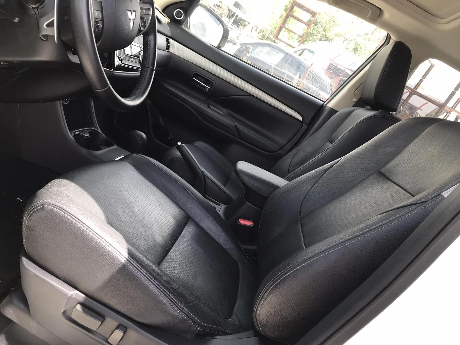Mitsubishi Outlander 2.2did 150ps 119000 км автомат кожа | Mobile.bg — изображение 12