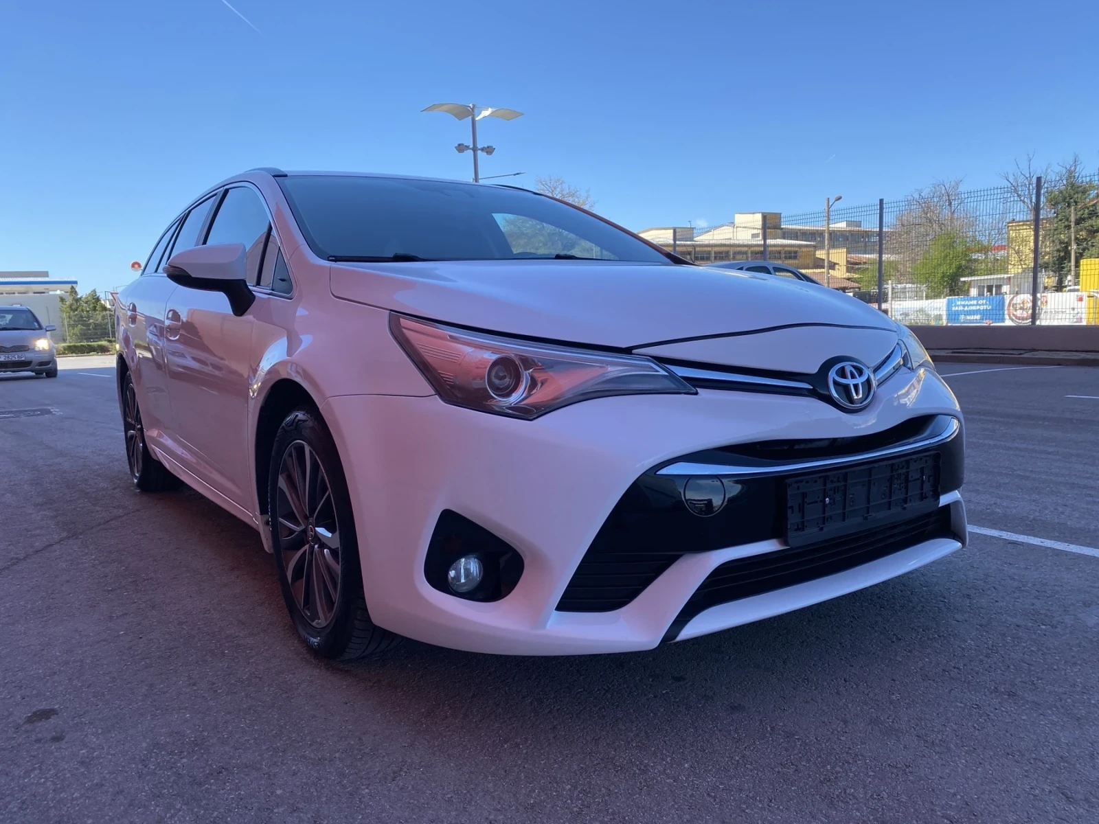 Toyota Avensis 2.0D4D 143 k.c. НАВИГАЦИЯ/КАМЕРА - изображение 3