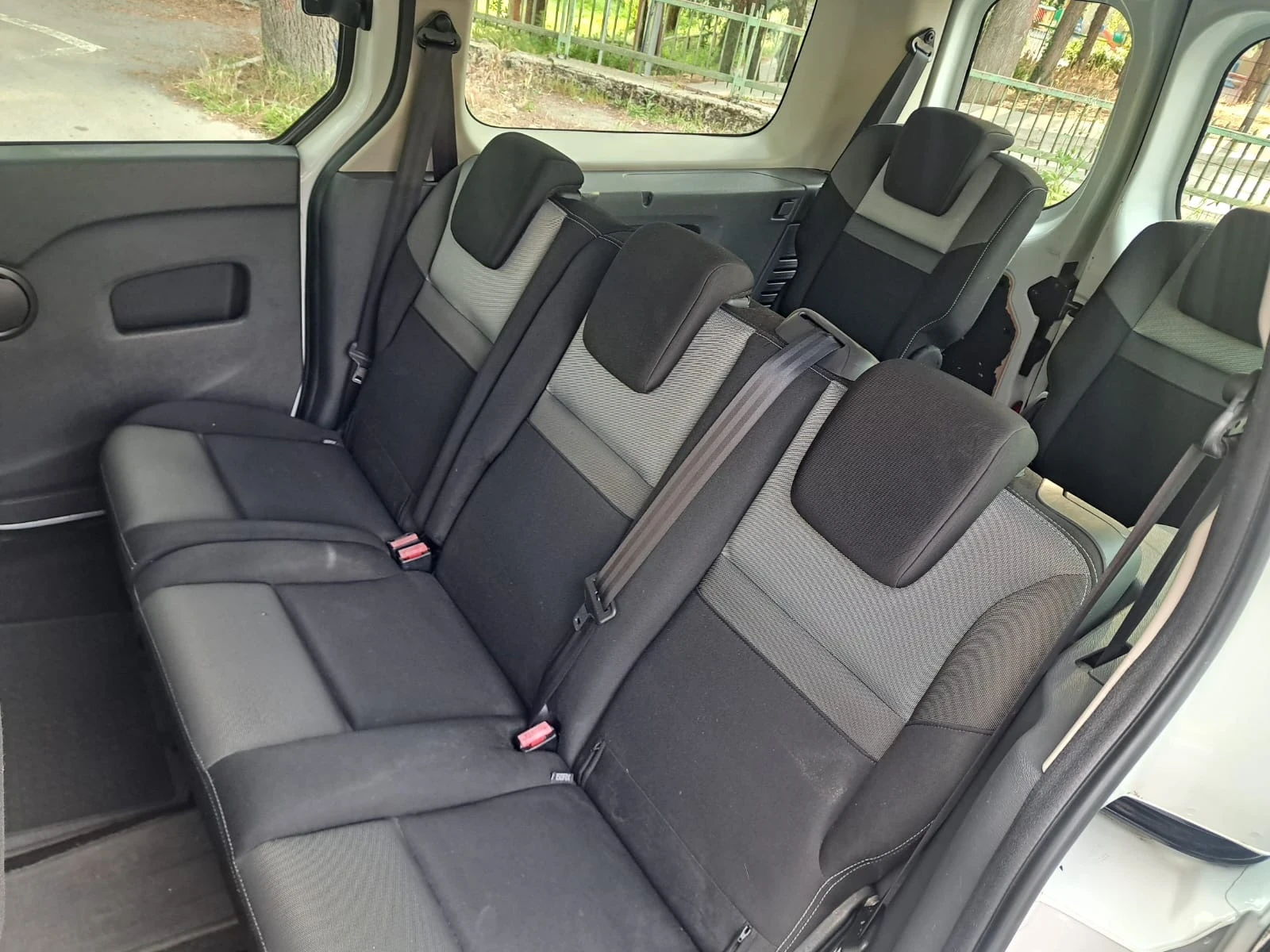 Renault Kangoo 7 Местен * Euro 6 - изображение 7