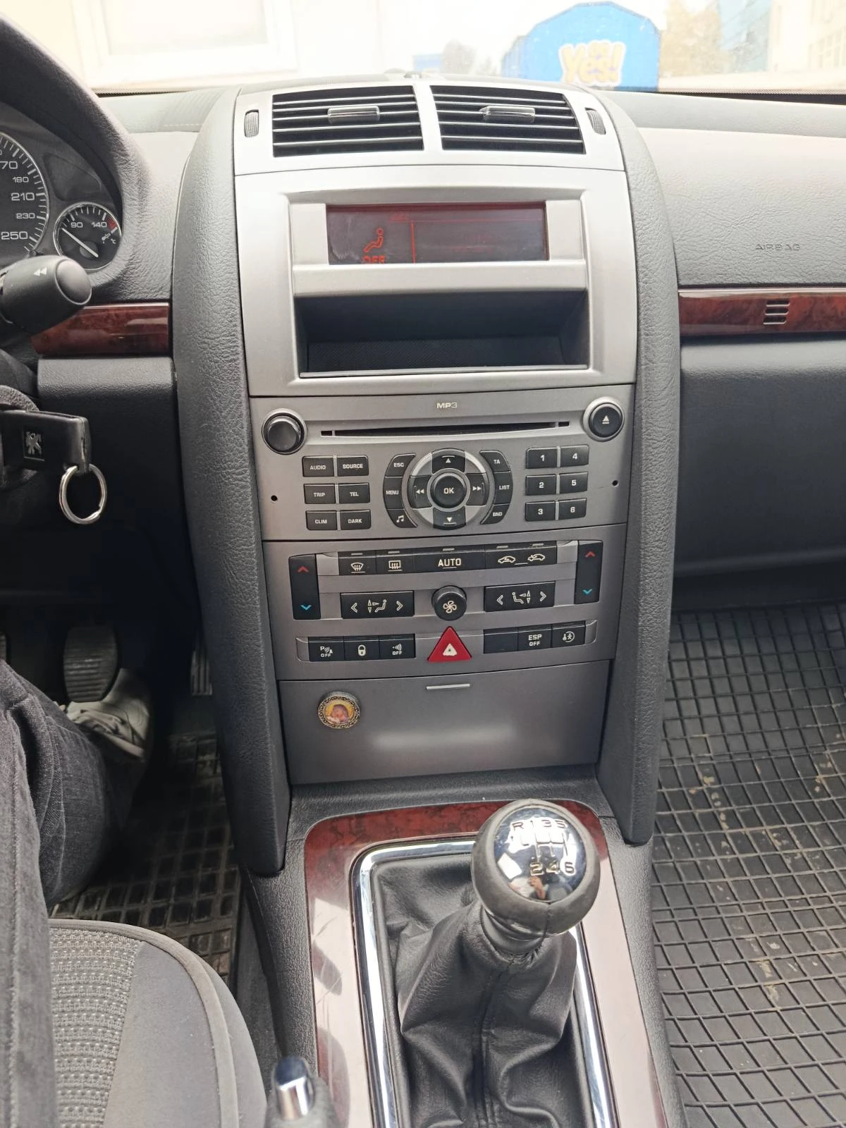 Peugeot 407 HDi - изображение 7