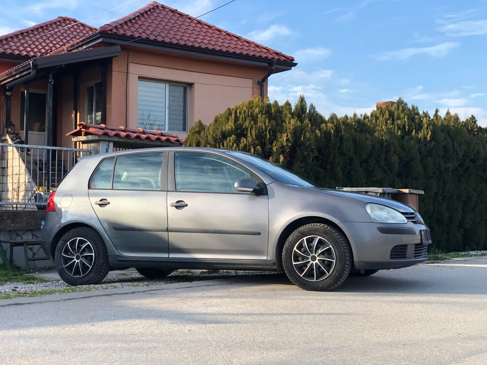VW Golf 1.9/105tdi - изображение 2