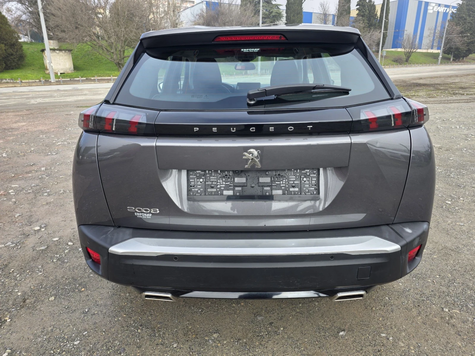 Peugeot 2008 1.2 i Turbo  - изображение 6