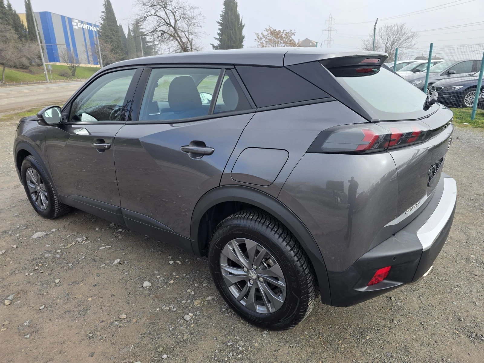 Peugeot 2008 1.2 i Turbo  - изображение 7