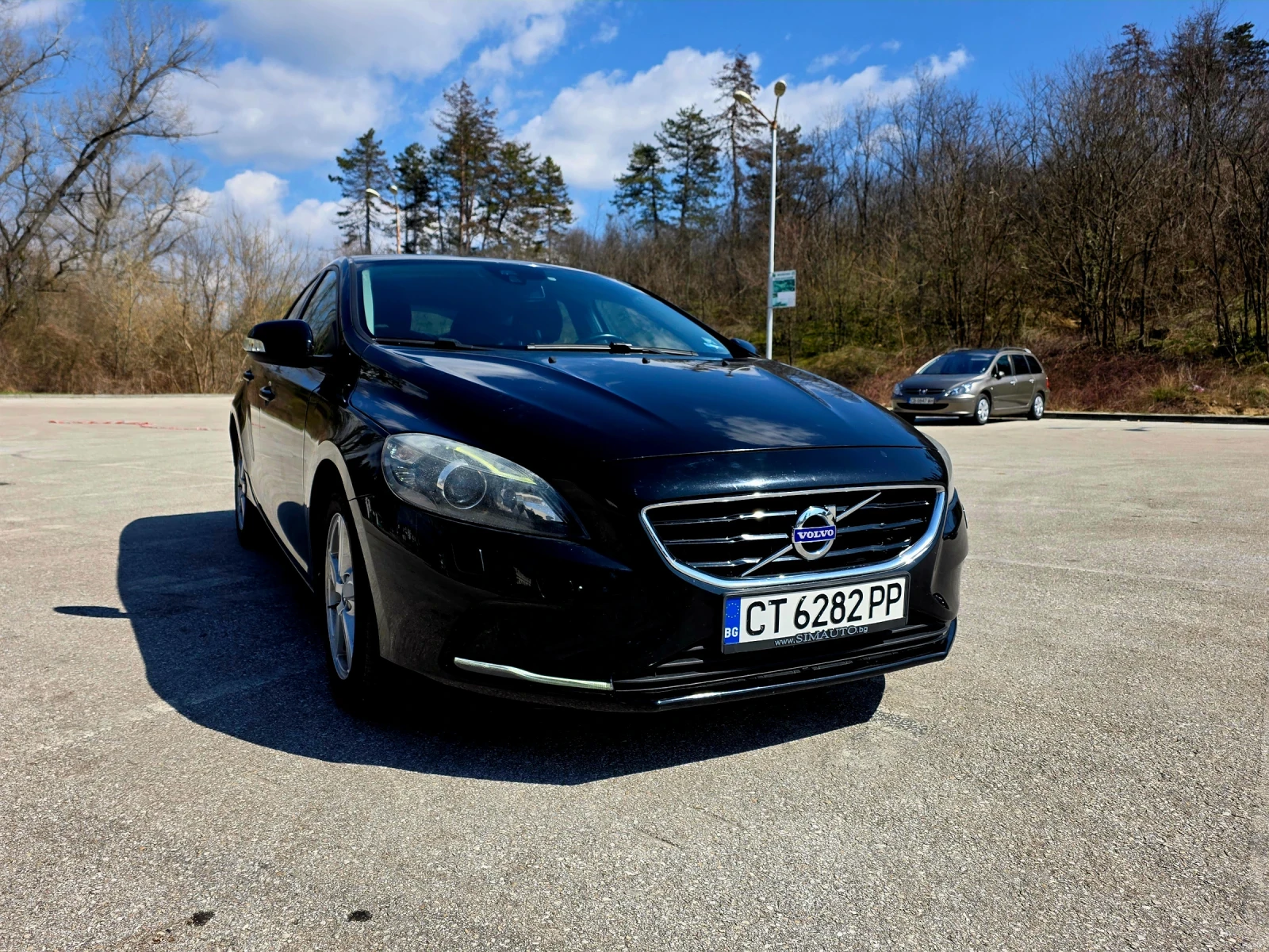 Volvo V40 2.0D Fecelift , снимка 2 - Автомобили и джипове - 53852567