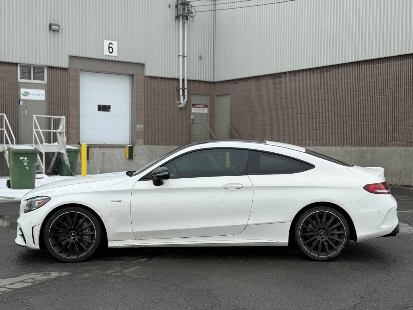 Mercedes-Benz C 43 AMG AMG* Night-pkg* Burmester* Digital* Keyless, снимка 3 - Автомобили и джипове - 54022081