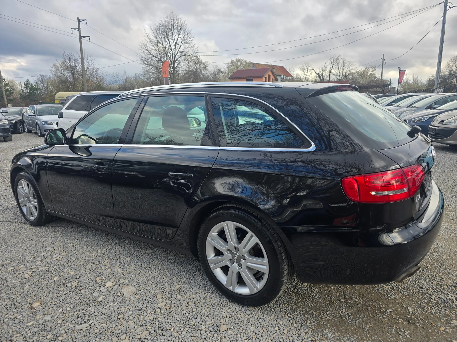 Audi A4 2.0TDI-143K.C-EВРО 5В-АВТОМАТИК-ТОП СЪСТОЯНИЕ, снимка 3 - Автомобили и джипове - 54083158