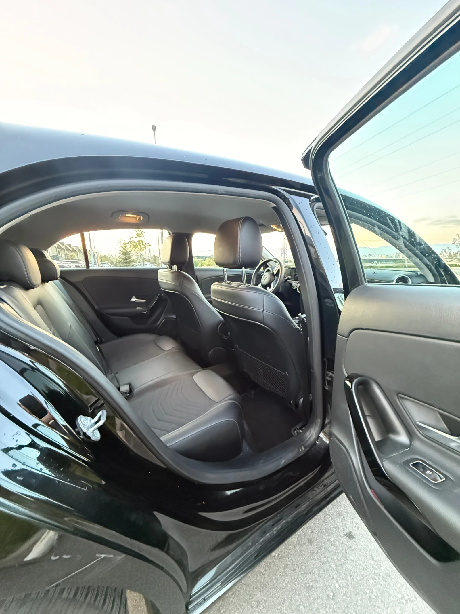 Mercedes-Benz A 180, снимка 8 - Автомобили и джипове - 54574691